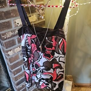 💥SALE💥Studio Y Black, Red & White Graphic Floral Satin Cami